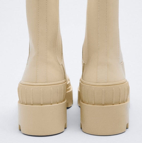 Zara lug boots - Picture 4 of 7